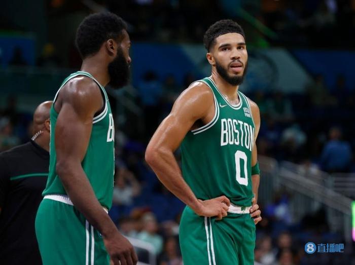  塔图姆35分绿军横扫猛龙  