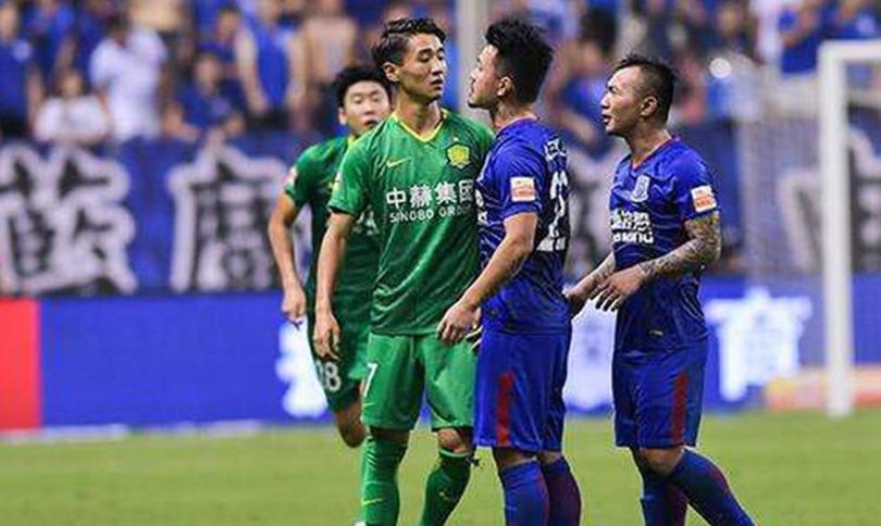  米兰双雄隔空较劲，红黑军团凭借净胜球反超同城对手  